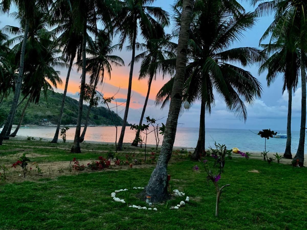 Moon Beach Villas El Nido Exterior photo