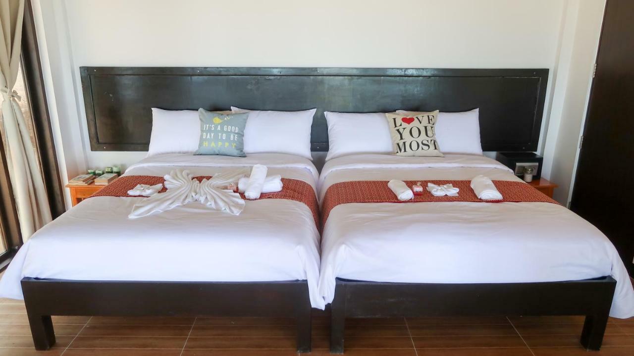 Moon Beach Villas El Nido Exterior photo